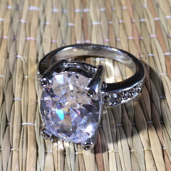 Cubic Zirconia Statement Ring - Silver Plated - Picture 3 of 7